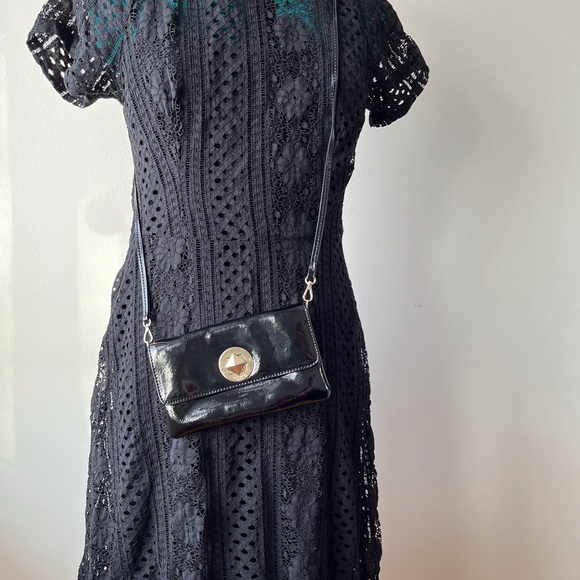 Kate Spade Small Black Patent Leather Purse. - Picture 8 of 9
